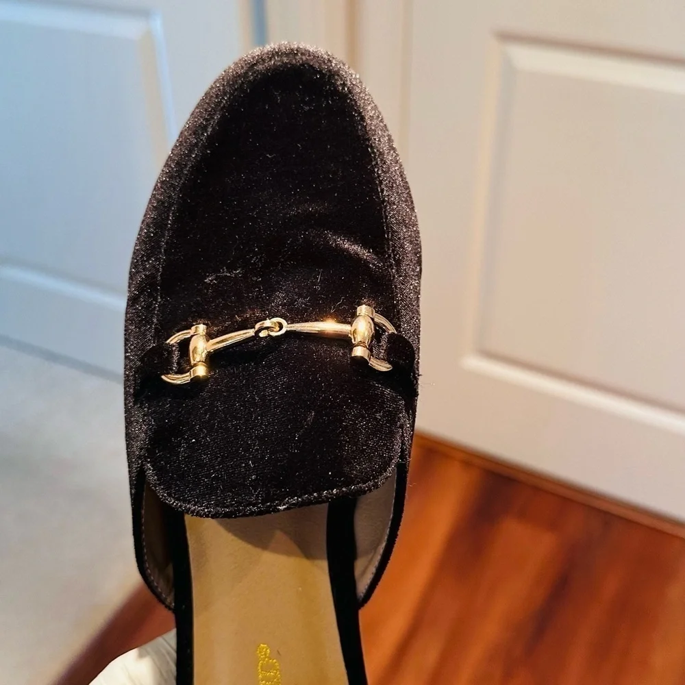 Wanted Ladies Suede Horse Bit Mules. - Picture 5 of 7